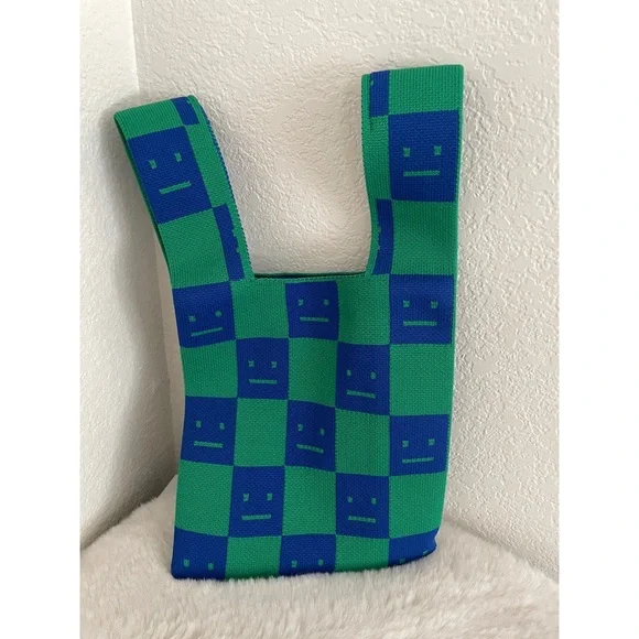 Plaid Pattern Knitted Bag - Picture 2 of 4